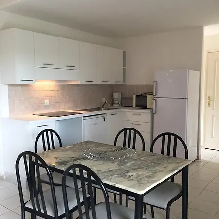 Domaine Valdaronu Ferienhaus *