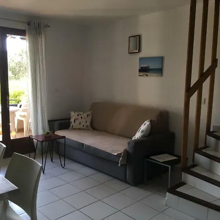 Domaine Valdaronu * Sainte-Lucie de Porto-Vecchio