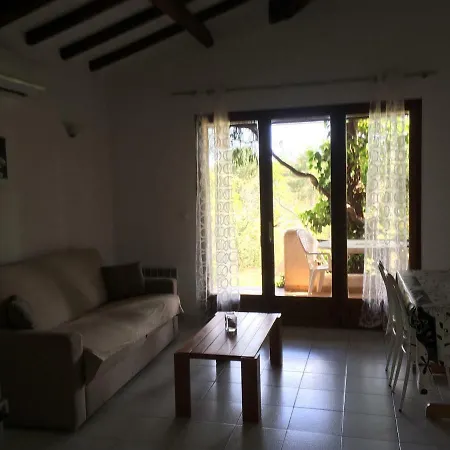 Domaine Valdaronu * Sainte-Lucie de Porto-Vecchio