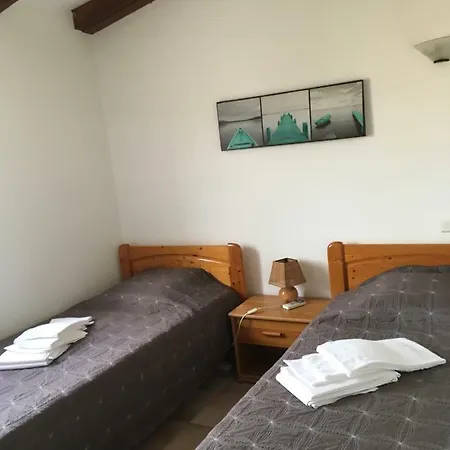 Vakantiehuis Domaine Valdaronu *